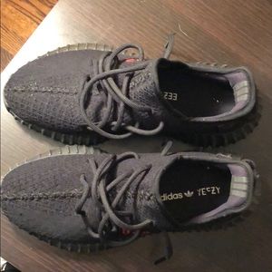 Yeezy boost 350 bred